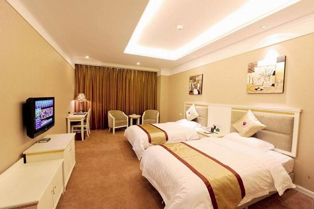 Dragon Hotel Çongçing Oda fotoğraf